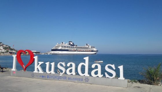 Kuşadası Kiralık Dükkan